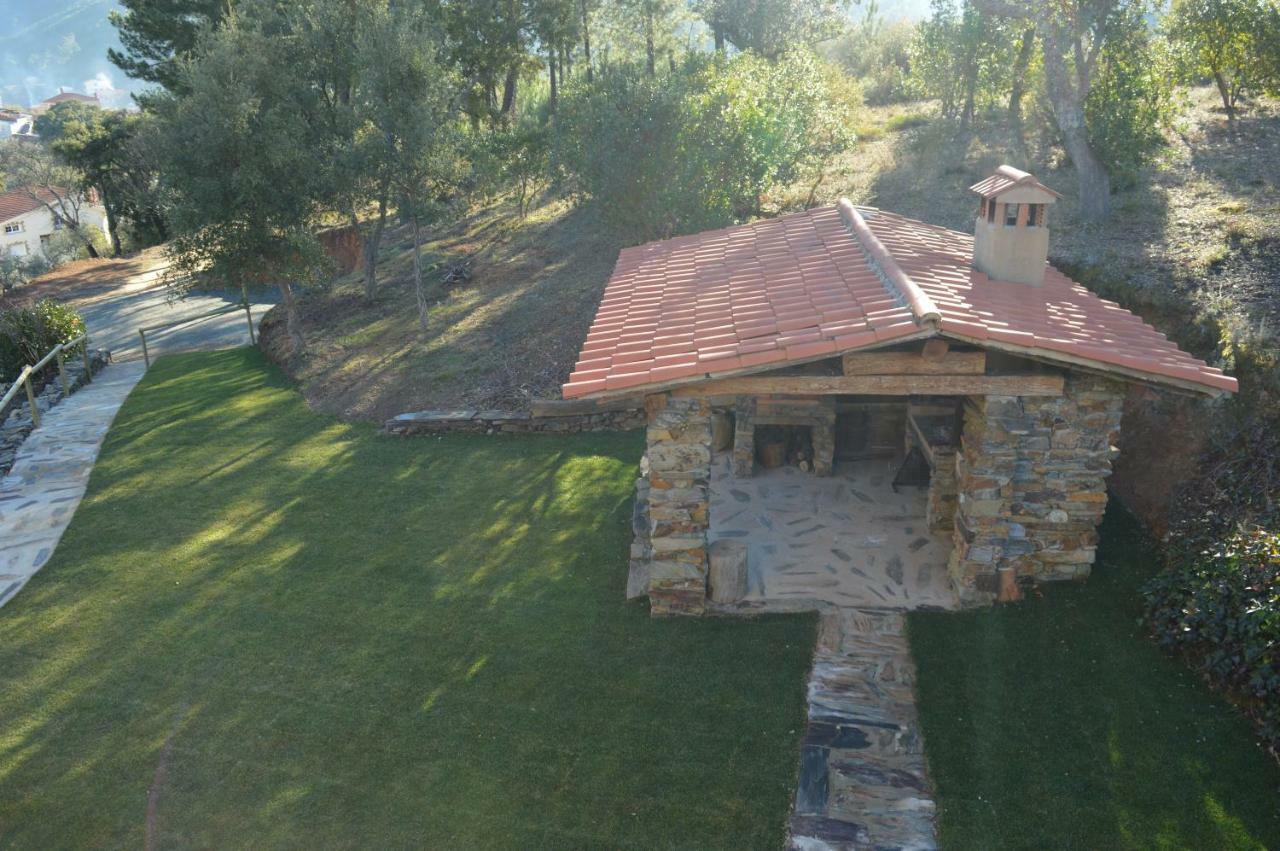 Las Estrebedes Casa Rural Guest House Caminomorisco Luaran gambar