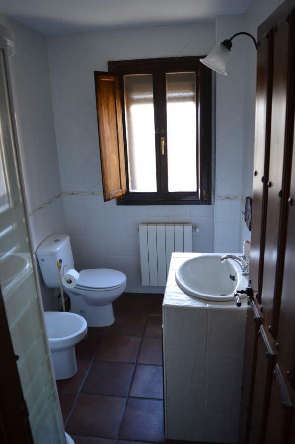Las Estrebedes Casa Rural Guest House Caminomorisco Luaran gambar