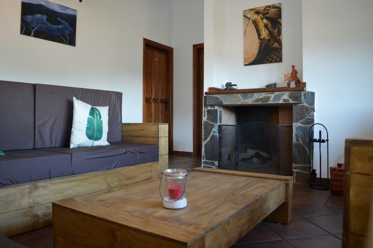 Las Estrebedes Casa Rural Guest House Caminomorisco Luaran gambar